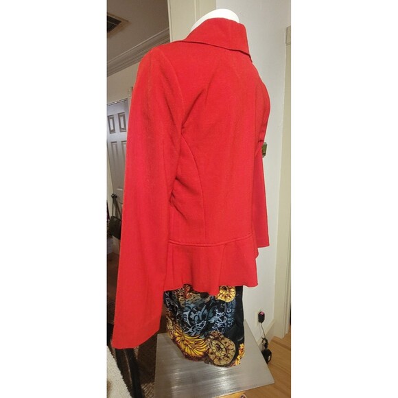 Sophisticated Fashion High Quality Joan Rivers Red Soft Knit Flutter Lapel Shrug - Picture 14 of 14